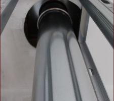 Caisson de d&eacute;compression pour le conduit de fumisterie