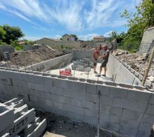 La structure de la piscine est quasiment terminée