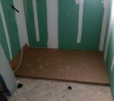 Le bac a douche est posé