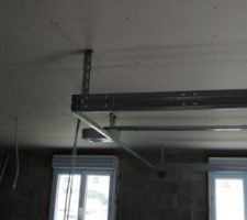 Isolation des murs, montage du plafond