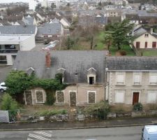 Le jour où la maison a été murée.
Qqes années plus tard, le notaire : "je suis désolé mais je n'ai pas de clés à vous remettre!"