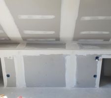 T&ecirc;te de lit en placo