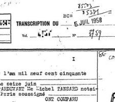 L'ensemble de la maison et des annexes est transformé en copropriété.