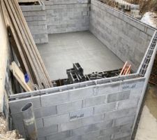 Dalle sous sol coulée + 10m2 laissé en gravier pour cave à vin