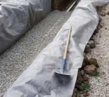 Pose des casiers d'infiltration des eaux pluvial
