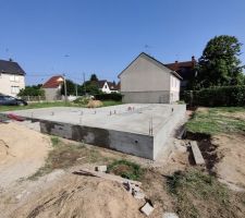 Élévation du vide sanitaire + hourdis + dalle