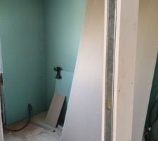 Cloison placostyl salle de bains