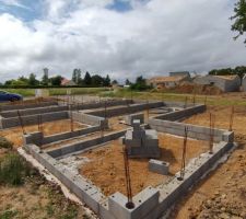 Fondation et vide sanitaire.