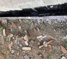 Dechets de chantier entre le delta et le mur
