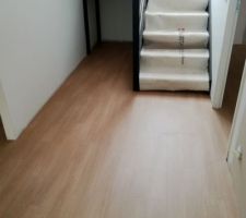 Pose des sols au rez-de-chaussée