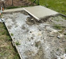 Dalle abri de jardin
