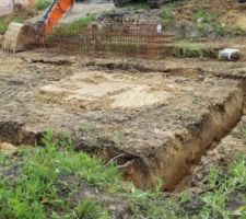 Deuxième terrassement à 70 cm de profondeur au lieu de 50 cm le 17 juin.
