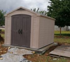 Abri de jardin résine de 8.5m2, modèle "Senlis"