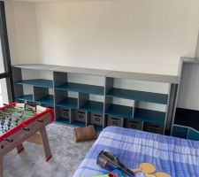 Aménagement de la salle de jeux / chambre d'amis en cours
