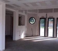 Salon et entrée