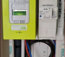 Mise en service de l'électricité ! Une bonne chose de faite.