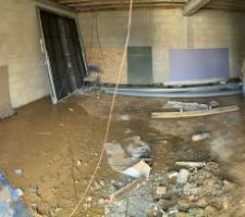 Retour de cong&eacute;s, Trecobat transforme notre sous sol en d&eacute;ch&egrave;terie