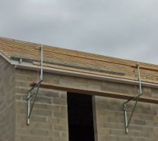 Gouttière zinc en cours