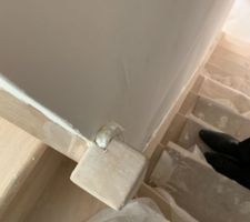 Escalier combl&eacute;