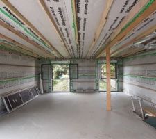 L'&eacute;tage est isol&eacute;.