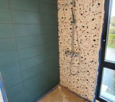 Faïence motif terrazzo - colonne de douche Grohe Smartcontrol 310 duo