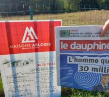 1 mois apr&egrave;s la pose du panneau, de retour sur le terrain ^^ tout les papiers sont OK plus qu'&agrave; fixer le rdv pour l'achat du terrain ^^