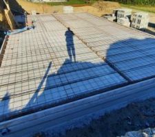 Dernier jour pour le vide sanitaire, demain la dalle devrait être coulée.