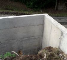 Mur de sout&egrave;nement, c&ocirc;t&eacute; ouest