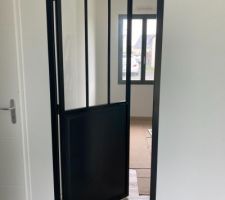 Porte d'atelier bureau / salle de jeux