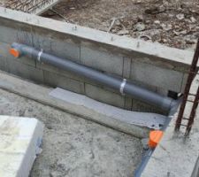 Des gaines et du PVC