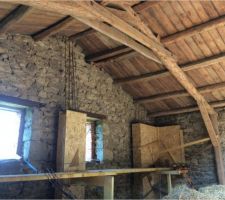 Au niveau sup&eacute;rieur, avec &eacute;chafaudage fixe . ca continu &agrave; monter