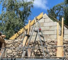 Coffrage de l'arase du deuxi&egrave;me triangle