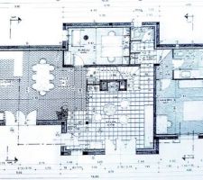 Le Rez-de-Chaussée. J'aime beaucoup l'agencement de l'espace. Seul bémol : pas de sas d'entrée.