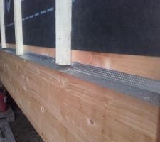 Bardage nord, phase 2 : liteaux de ventilation verticaux