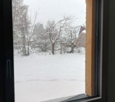 Premieres neiges! Le bardage devra attendre...
