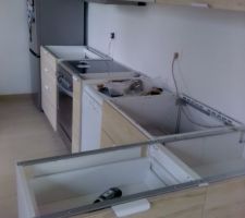 Cuisine en cours de montage chez le client