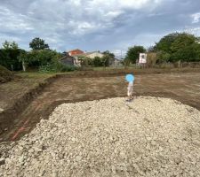 Terrassement et chemin d'accès : ça en fait de la terre !