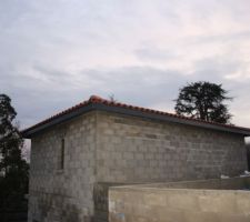 Toiture termin&eacute;e!