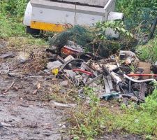 Terrain en friche et r&eacute;alisation de l'acc&egrave;s chantier