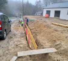 Pr&eacute;paration du seuil pour la pose du futur portail