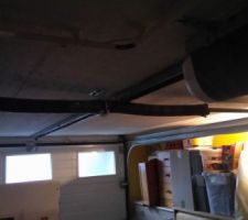 Vue de la porte de garage