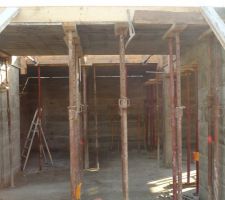 14/12/2010 : coffrage de l'&eacute;tage