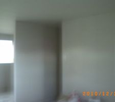 Rdc;cloison cuisine en face et wc a droite;accés chambre et garage a droite.