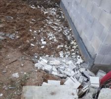 Chutes de maçonnerie