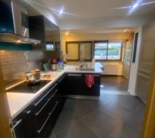 Installation meuble haut et nouvelle plaque de cuisson