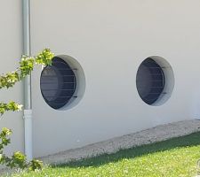 Grilles de défense sur oeils de boeuf