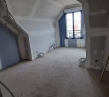 Une jolie chambre mansardée