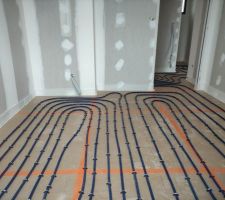 Cloisons et installation plancher chauffant chambre