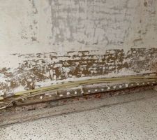 Injection pour l'humidité ascensionnelle + cuvelage côté voisin