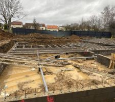 Mise en Place des Poutrelles & Evacuations 1